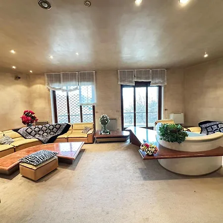 Panoramic 别墅 *