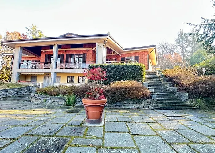 Panoramic Villa Turin